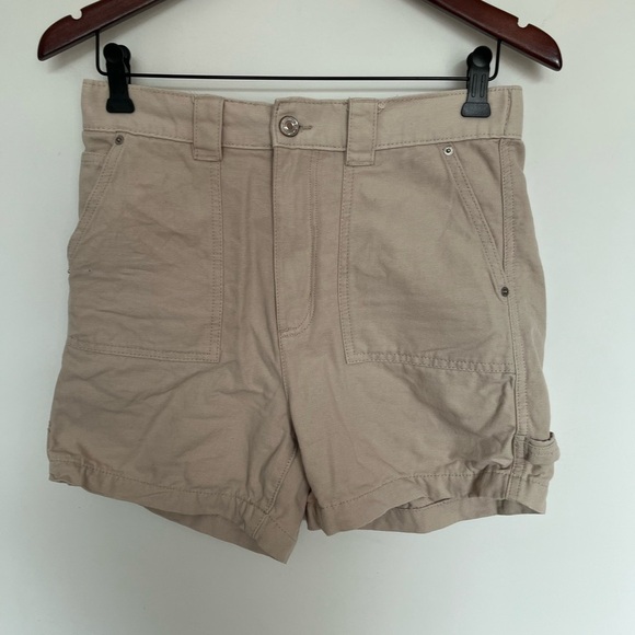 5/20$ Ardene Women's Tan Shorts size medium - Picture 2 of 4